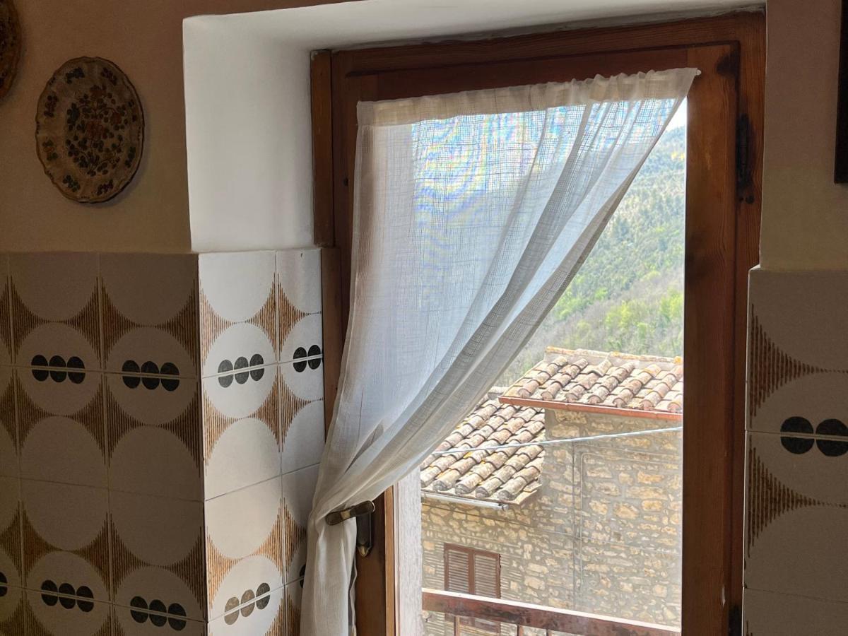 Appartamento A Valle San Martino Di Spoleto Exteriör bild