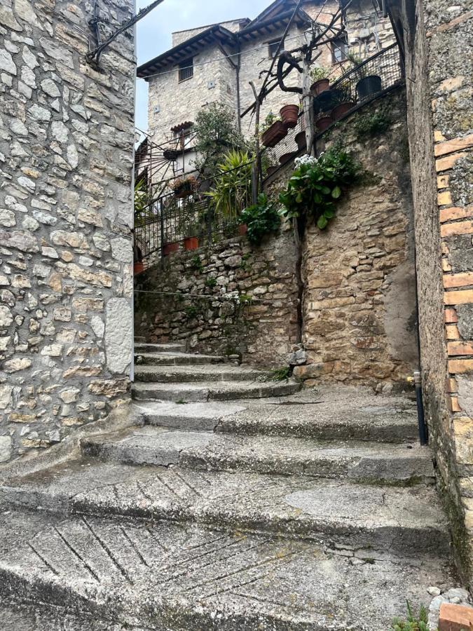 Appartamento A Valle San Martino Di Spoleto Exteriör bild