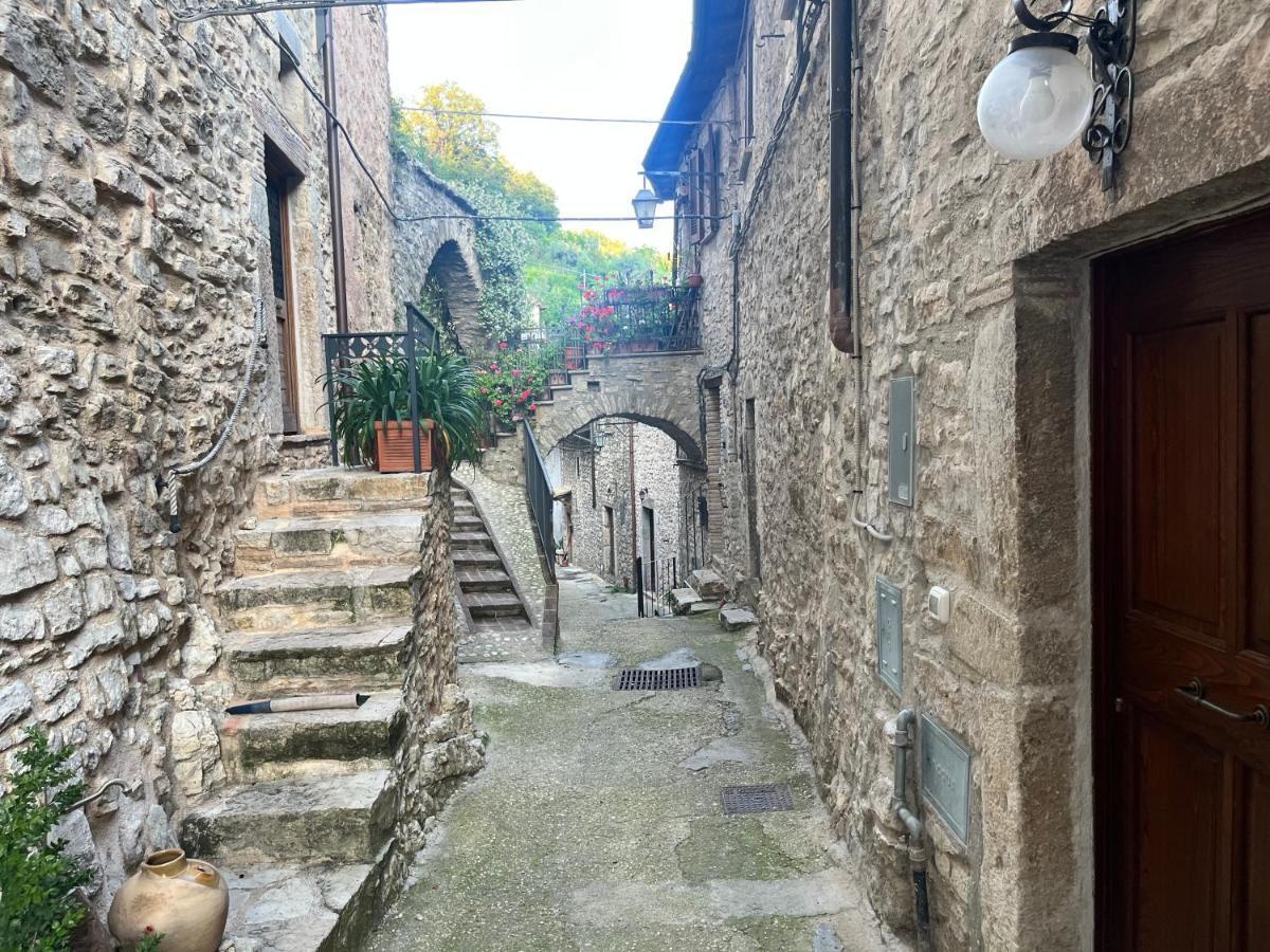 Appartamento A Valle San Martino Di Spoleto Exteriör bild