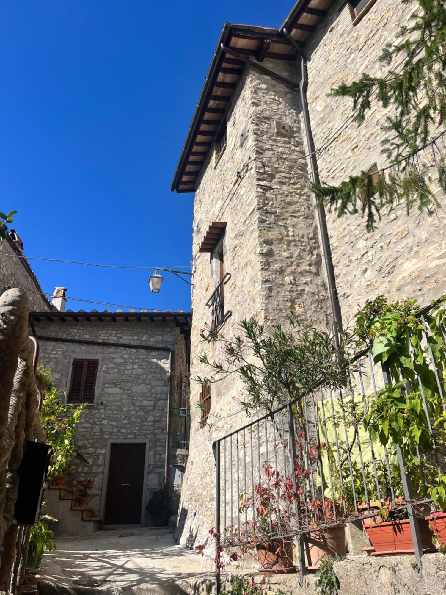 Appartamento A Valle San Martino Di Spoleto Exteriör bild